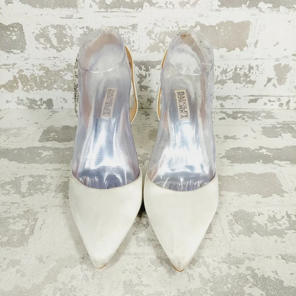 Badgley Mischka Blanca White Winter Heels M1001 - Picture 3 of 15